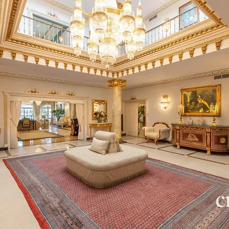 Villa Luxury El Martinete, Frontline Puerto Banus Marbella
