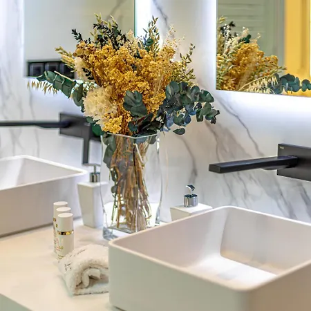 Villa Frontline El Martinete With Picasso Pool Marbella