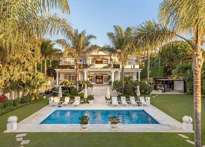 Villa Frontline El Martinete With Picasso Pool