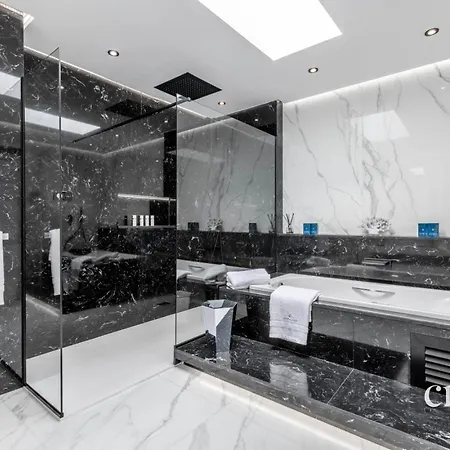 Villa Luxury El Martinete, Frontline Puerto Banus